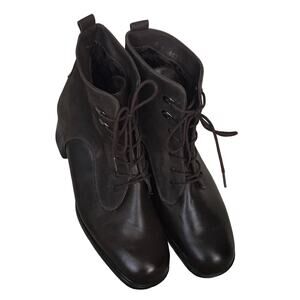 Studio Wallace Fur Lined Lace Up Boot - New, Size 8M
